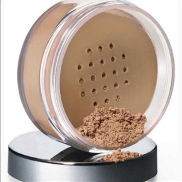Mary Kay- Mineral Powder Foundation Beige 0.5